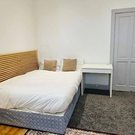 Cozy Edinburgh Apartment Escape מראה חיצוני תמונה